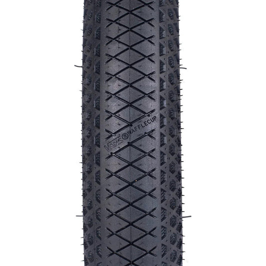 VANS X CULT WAFFLECUP TIRE / BLACK