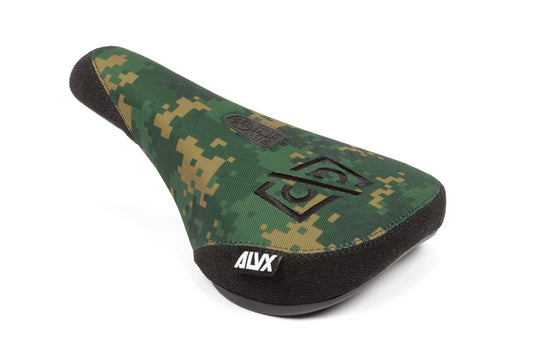 BSD EJECT MID SEAT